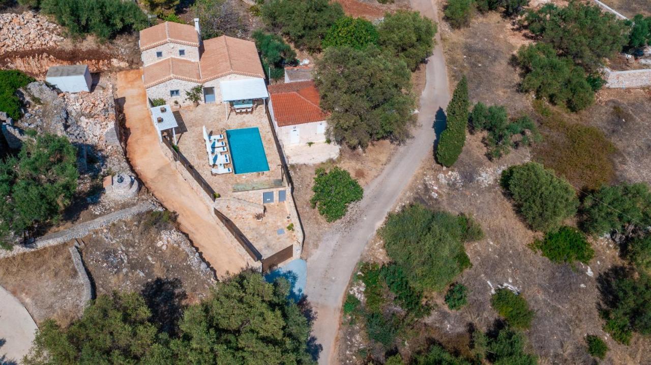 Daniela - Private Pool And Serene Location, By Zantewize * Koríthion
